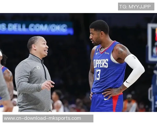 曼恩表现出色12投5中斩获15分外加1篮板6助攻2抢断助力球队胜利