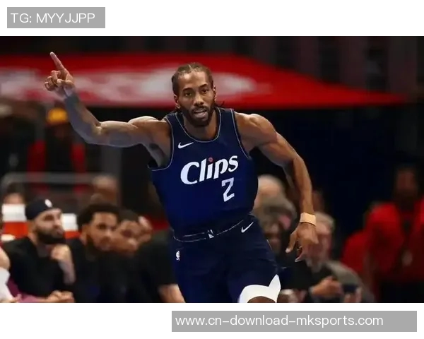 快船发布莱昂纳德周最佳海报战神卡限时返场再创辉煌